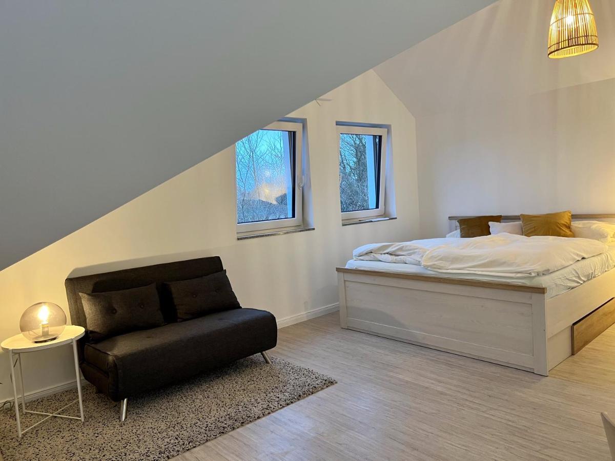 Gemuetliche Apartments Direkt An Der Grenze Von Hamburg Norderstedt Esterno foto