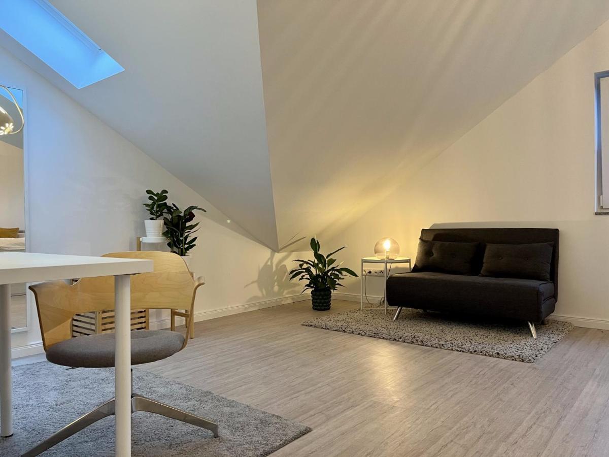 Gemuetliche Apartments Direkt An Der Grenze Von Hamburg Norderstedt Esterno foto