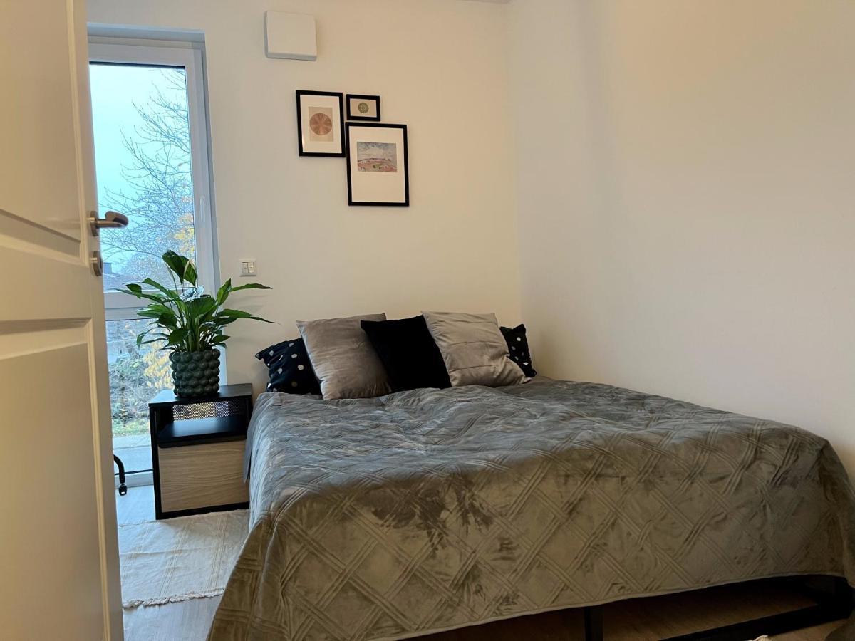 Gemuetliche Apartments Direkt An Der Grenze Von Hamburg Norderstedt Esterno foto