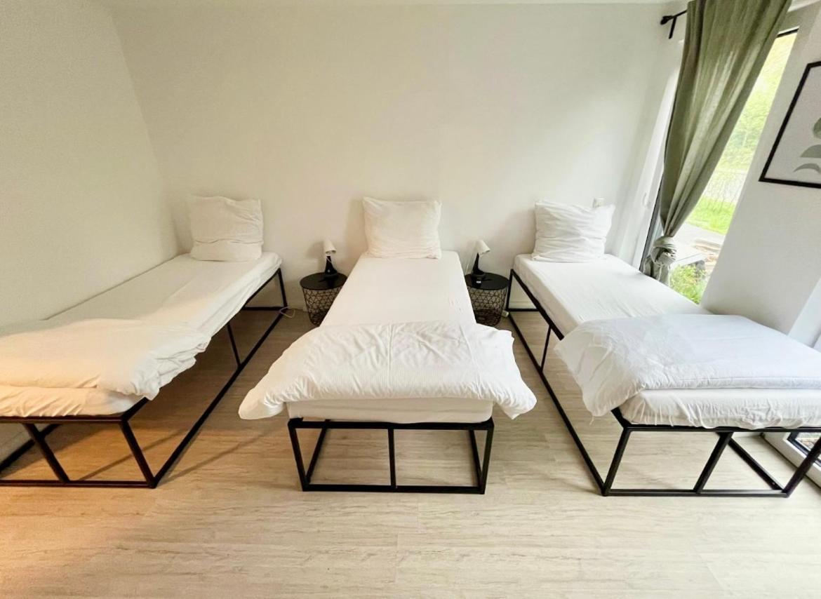 Gemuetliche Apartments Direkt An Der Grenze Von Hamburg Norderstedt Esterno foto