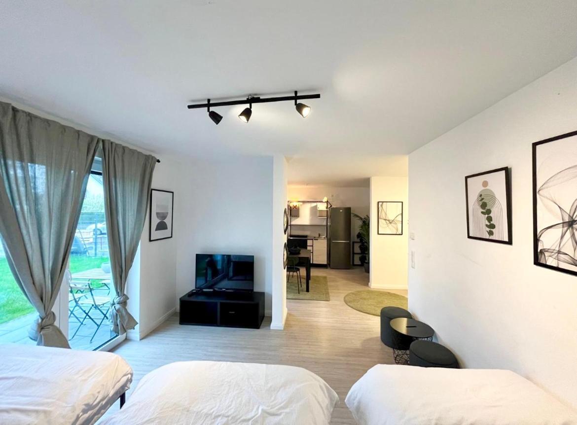 Gemuetliche Apartments Direkt An Der Grenze Von Hamburg Norderstedt Esterno foto