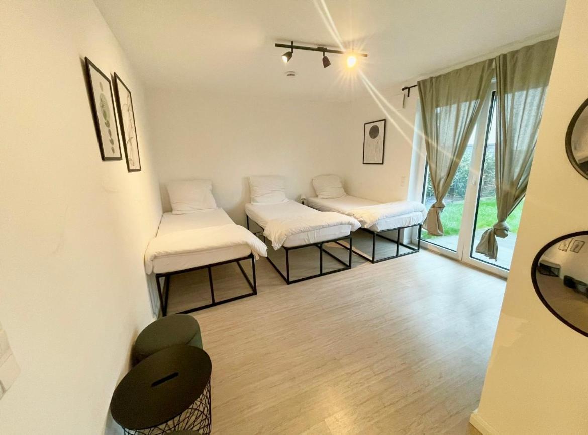 Gemuetliche Apartments Direkt An Der Grenze Von Hamburg Norderstedt Esterno foto